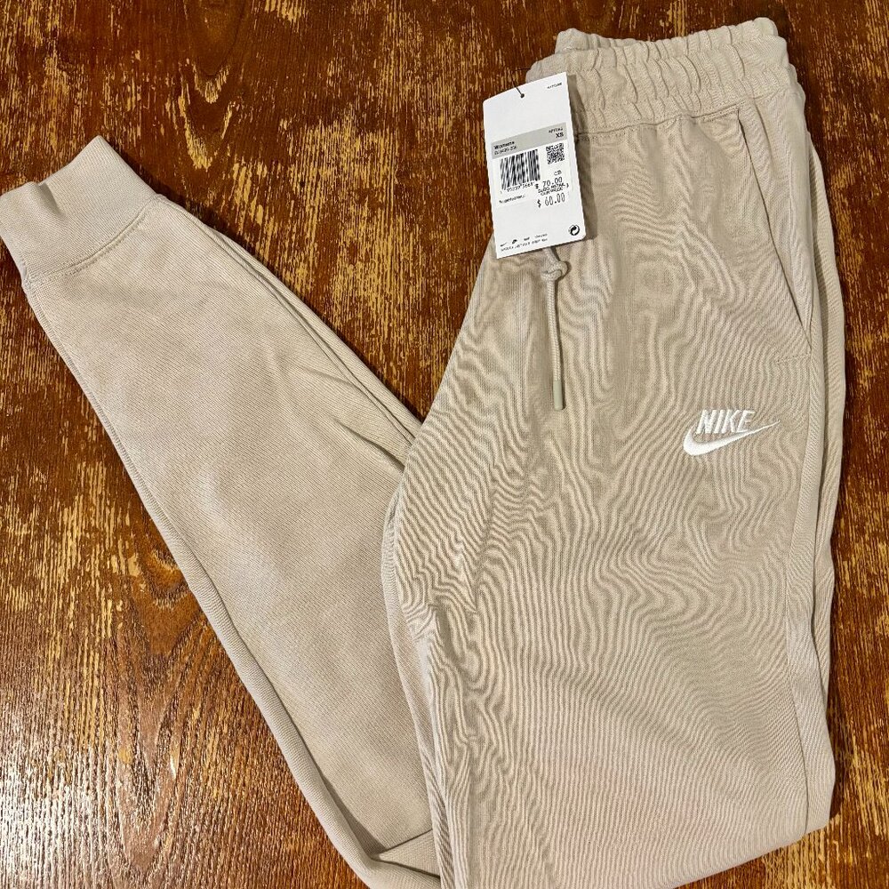 Nike Women's Joggers